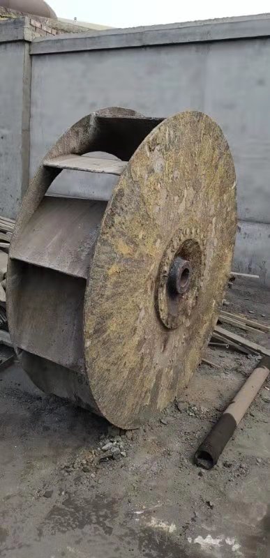 轉(zhuǎn)爐煤氣一次除塵風(fēng)機(jī)表面粘灰 轉(zhuǎn)爐煤氣一次除塵風(fēng)機(jī)表面粘灰